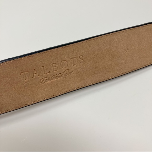 This is a beautiful belt. Only reposting because it doesn’t fit me - Picture 11 of 11